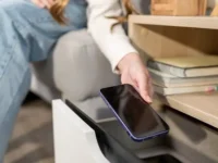 Антон Попов обсуждает цифровые ретриты и взгляд офтальмолога на будущее anton popov obsuzhdaet czifrovye retrity i vzglyad oftalmologa na budushhee-lavi-su-0