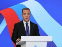 Медведев и Захарова защищают позицию России по Крыму и Донбассу в ООН medvedev i zaharova zashhishhayut pozicziyu rossii po krymu i donbassu v oon-lavi-su-0