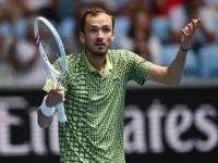 Медведев оценил шансы против Синнера и Алькараса на Australian Open medvedev oczenil shansy protiv sinnera i alkarasa na -lavi-su-0