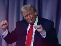 melaniya tramp iskrenne voshishhaetsya tanczami donalda i otmechaet ih-lavi-su-0