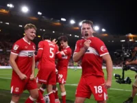 Мидлсбро: преданность болельщика, матчи с Фулхэмом, Вулверхэмптоном midlsbro predannost bolelshhika matchi s fulhemom vulverhemptonom-lavi-su-0