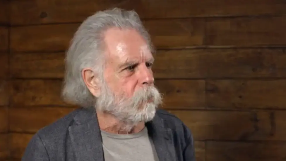 Ушел из жизни сооснователь Grateful Dead гитарист Боб Вейр