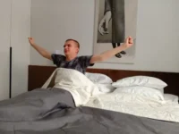 Санаторий «Самоцвет» предлагает советы по восстановлению сна после праздников sanatorij samoczvet predlagaet sovety po vosstanovleniyu sna posle prazdnikov-lavi-su-0