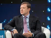 Собянин и Ефимов о рекордной реорганизации 170 га в ЮАО sobyanin i efimov o rekordnoj reorganizaczii 170 ga v yuao-lavi-su-0