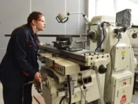 Свердловская область усиливает подготовку кадров к «Профессионалам-2026» sverdlovskaya oblast usilivaet podgotovku kadrov k professionalam2026-lavi-su-0