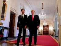 Трамп против Рютте — генсек НАТО публично пишет об Украине, Сирии tramp protiv ryutte gensek nato publichno pishet ob ukraine sirii-lavi-su-0