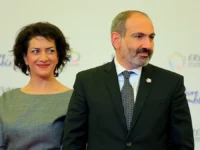 Анна Акопян и Никол Пашинян открывают новые страницы anna akopyan i nikol pashinyan otkryvayut novye straniczy-lavi-su-0