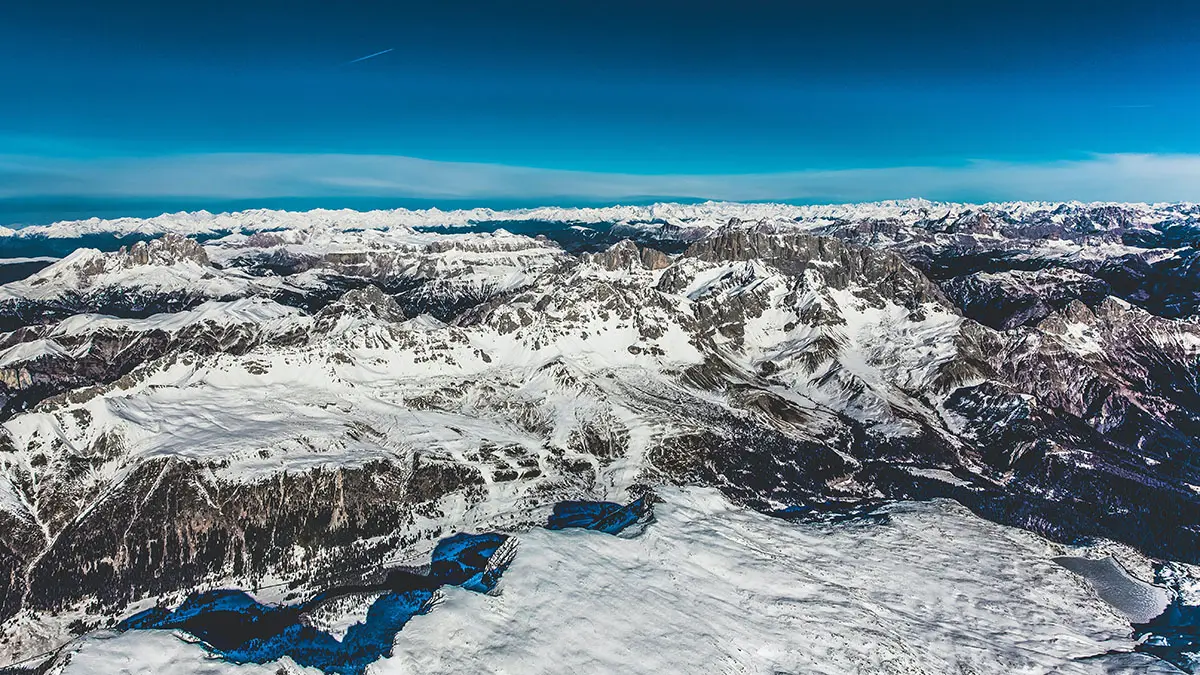 Тела погибших при загадочных обстоятельствах мужчин нашли в горах Болгарии