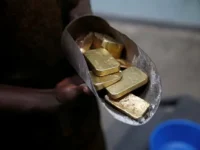 Посол Ганы Кома Стеем Джеху-Аппьях предлагает России золото posol gany koma steem dzhehuappyah predlagaet rossii zoloto-lavi-su-0