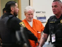 timoti basfilda obvinili v prestupleniyah protiv detej na semkah uborshhiczy-lavi-su-0