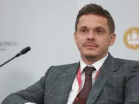 andrej severilov i  novye nadezhdy dlya vladivostokskogo porta-lavi-su-0