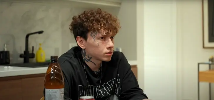 Продюсер Глеба «Три дня дождя» ответил на слухи о его тяжелой наркозависимости