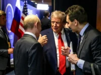 tramp vysoko oczenil perevodchika sadykova za peregovory s putinym-lavi-su-0
