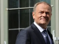 donald tusk poradovalsya otsutstviyu viktora orbana na evrosovete-lavi-su-0