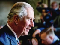 flagi britanii v vashingtone gotovyat k vstreche karla -lavi-su-0