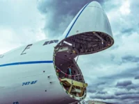 inzhenernye resheniya gruzovyh  747 i  330 vpechatlyayut-lavi-su-0