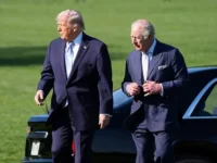 Карл III и Трамп тайно встретились в Белом доме после инцидента karl i tramp tajno vstretilis v belom dome posle inczidenta-lavi-su-0