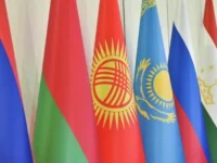 Парламент Молдовы поддержал курс Майи Санду на Евросоюз parlament moldovy podderzhal kurs maji sandu na evrosoyuz-lavi-su-0