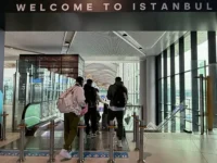 Стамбульский аэропорт опроверг сообщения о ЧП с рейсом Победы stambulskij aeroport oproverg soobshheniya o chp s rejsom pobedy-lavi-su-0