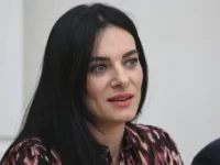svetlana zhurova podderzhala elenu isinbaevu i otmetila ee vklad v sport-lavi-su-0