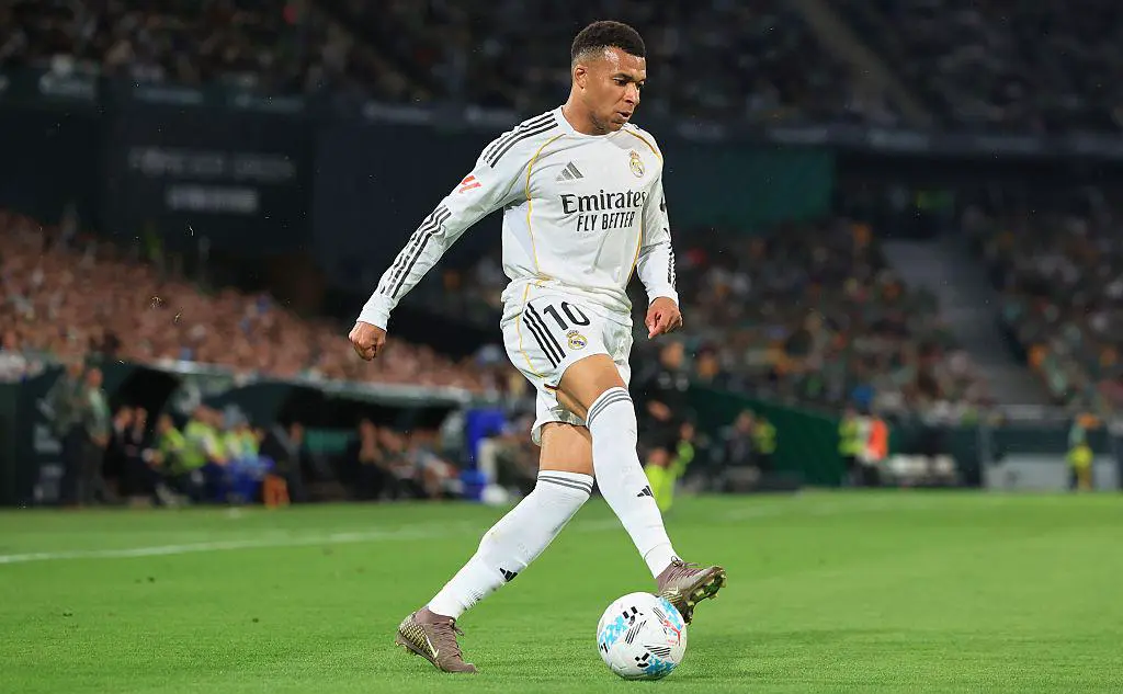 Килиан Мбаппе (Fran Santiago / Getty Images)