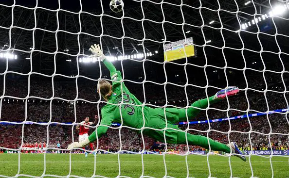 Матвей Сафонов (David Ramos / Getty Images)