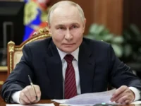 putin i shryoder uvideli novye vozmozhnosti dialoga esrossiya-lavi-su-0