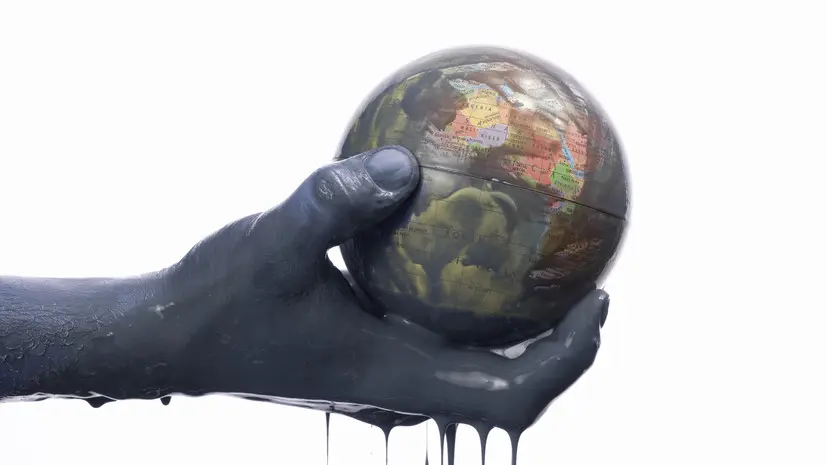 Политолог: выход ОАЭ из ОПЕК и ОПЕК+ разбалансирует рынок нефти в мире