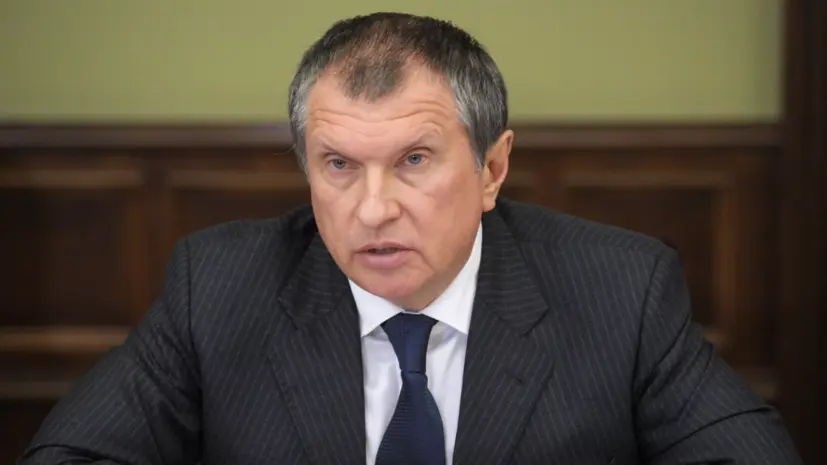 Сечин рассказал о цене на нефть при снятии ограничений в Ормузском проливе