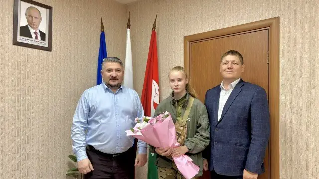 Россиянка в 18 лет заключила контракт и отправилась на СВО из-за слов бойцов