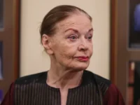narodnaya artistka sssr lyudmila chursina i tradiczii emalevoj zhivopisi-lavi-su-0