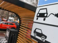 novye trebovaniya naczavtosoyuza k elektromobilyam na parkovkah-lavi-su-0