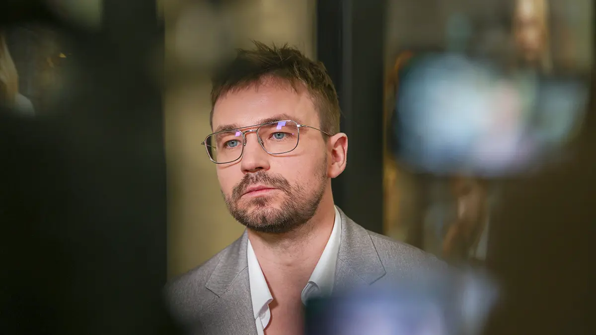 Актер Александр Петров заявил, что не планирует уезжать из России