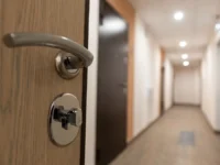 prava rieltora i pensionerki zashhishheny sk i bastrykinym-lavi-su-0