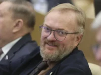 Виталий Милонов посоветовал Канье Уэсту выучить песню «Фраер» vitalij milonov posovetoval kane uestu vyuchit pesnyu fraer-lavi-su-0