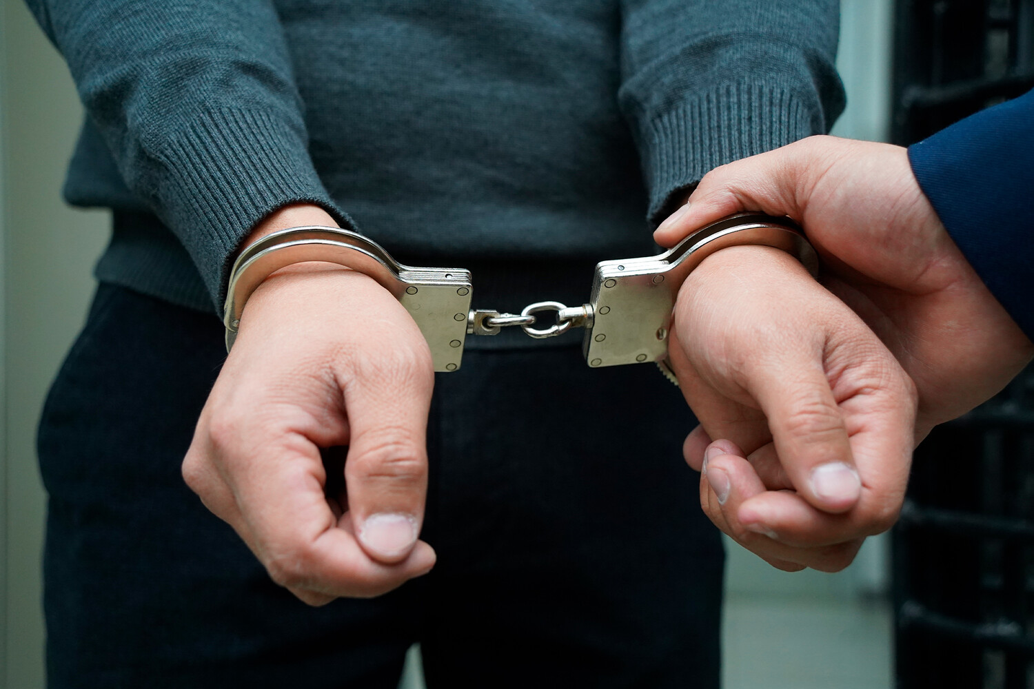 Молодой человек из Воронежа обвиняется в поджоге объекта железнодорожной инфраструктуры 41ba648d-7212-42dc-9fd9-bd16cedcce0e-67646846