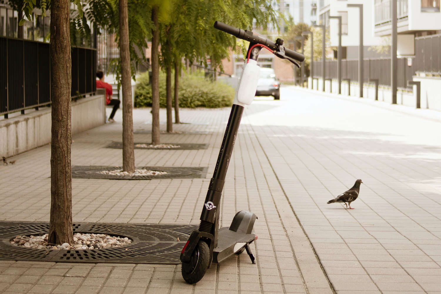 Происшествие с электросамокатом в Москве: пожилая женщина получила травму e7d8e208-5d5c-4312-92b1-a606b6bca7ed-6753839e