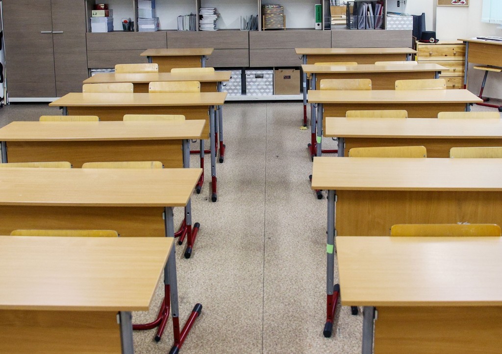 «На фронт — сдохнете быстрее»: диалог учителя со школьниками сняли на видео