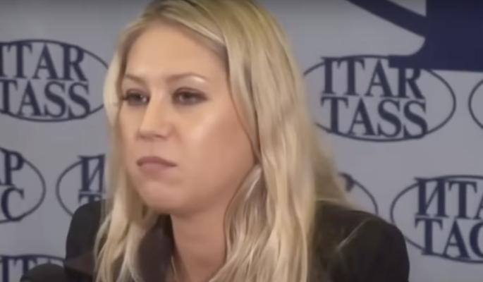 Анна Курникова оказалась в инвалидной коляске: что случилось с избранницей Энрике Иглесиаса