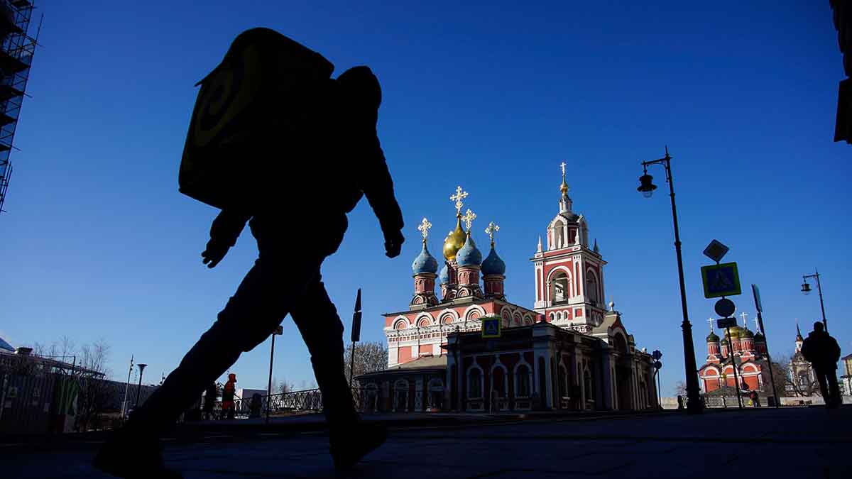 Доставщик попытался изнасиловать москвичку: суд вынес приговор