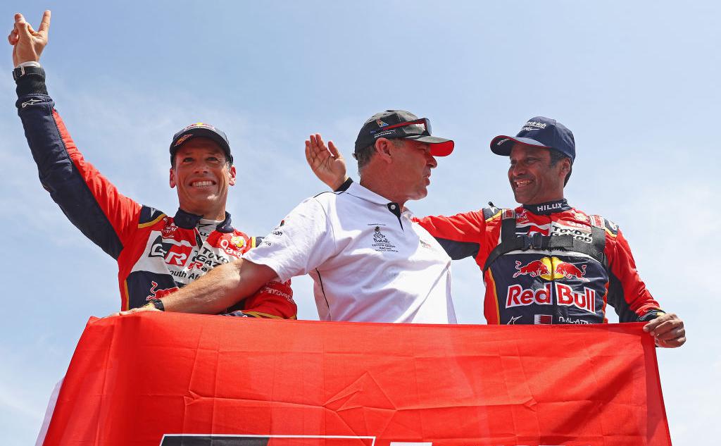 Матье Бомель (слева) и Нассер Аль-Аттия (крайний справа) (Dean Mouhtaropoulos / Getty Images)