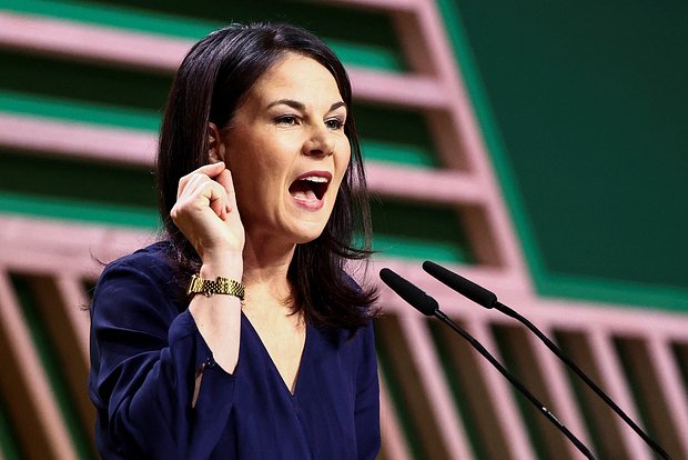 67ed145f-141d-463f-bcb4-1e3c7303c02c-67f4131e