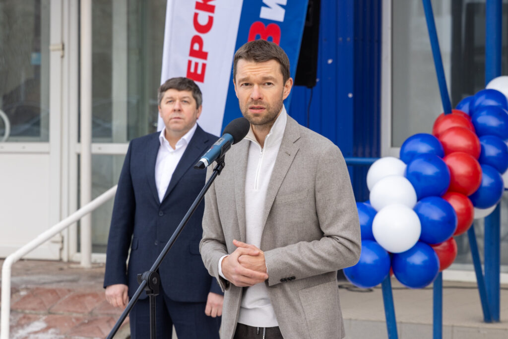 Алексей Вихарев открыл новый филиал волонтерского центра