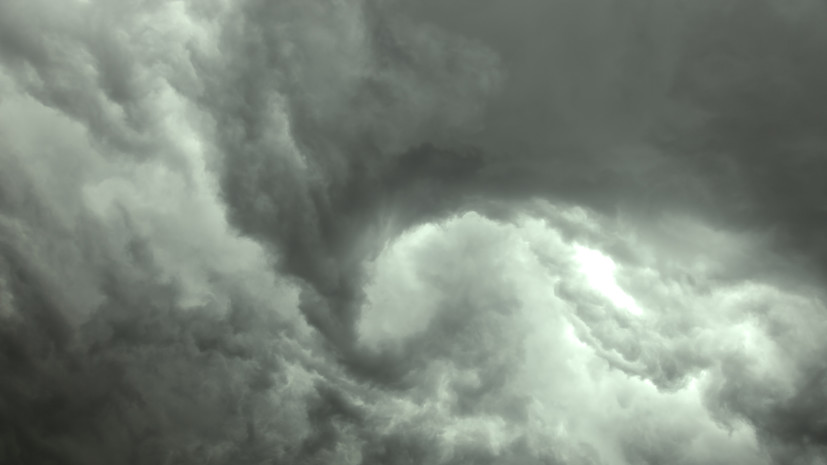 Метеоролог Леус рассказал о циклоне «Джулиан»