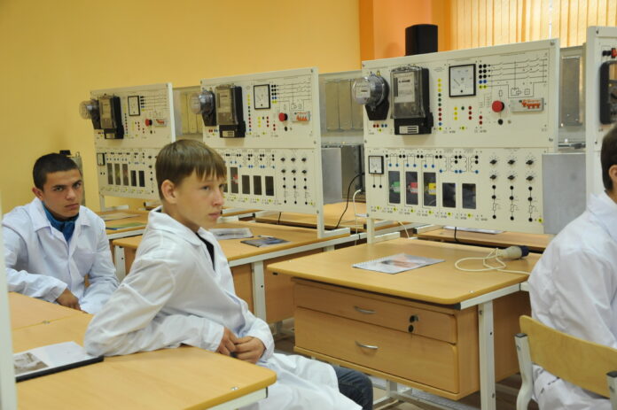 Свердловские колледжи и техникумы получат дополнительную поддержку по региональному проекту «Производительность труда»-0