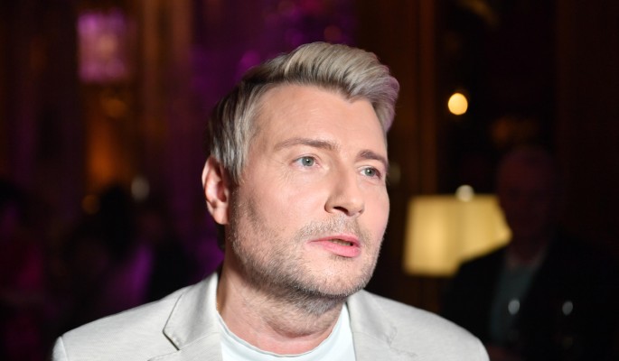 Харламова и Баскова сняли на видео во время корпоратива