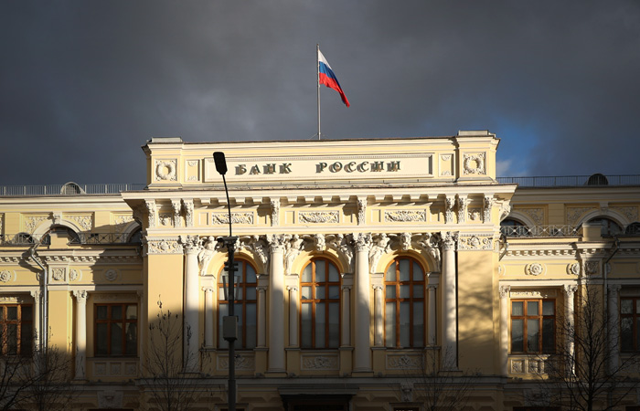 Банк России понизил прогноз по потребкредитованию на 2025 год