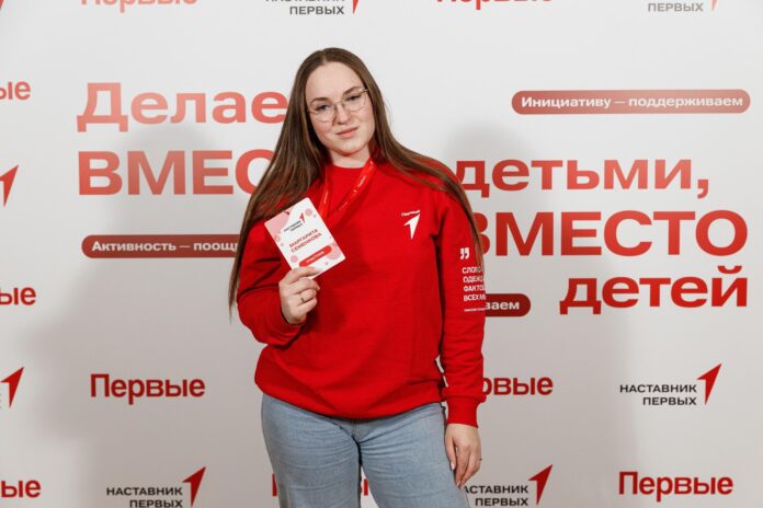 Маргарита Семенкова из Белоярского района вдохновила Камышевскую СОШ №9 на яркие победы с Движением Первых-0