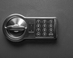 CodeLockOnTheSafeDoor