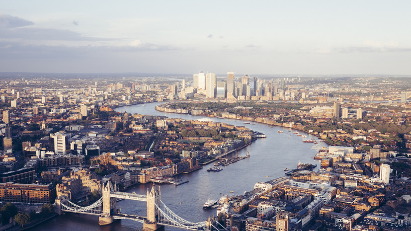 Посольство: власти Британии не сообщали о россиянах на борту столкнувшихся судов